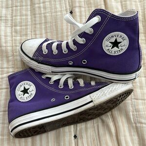 Girls Converse AllStar high top sneakers purple